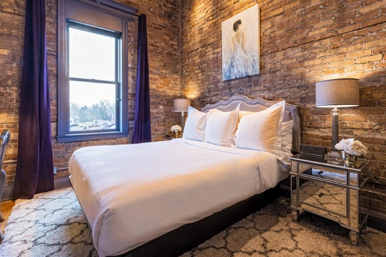 Hip Urban Loft - Small Town Charm -124 Lofts #3 West Dundee Екстериор снимка